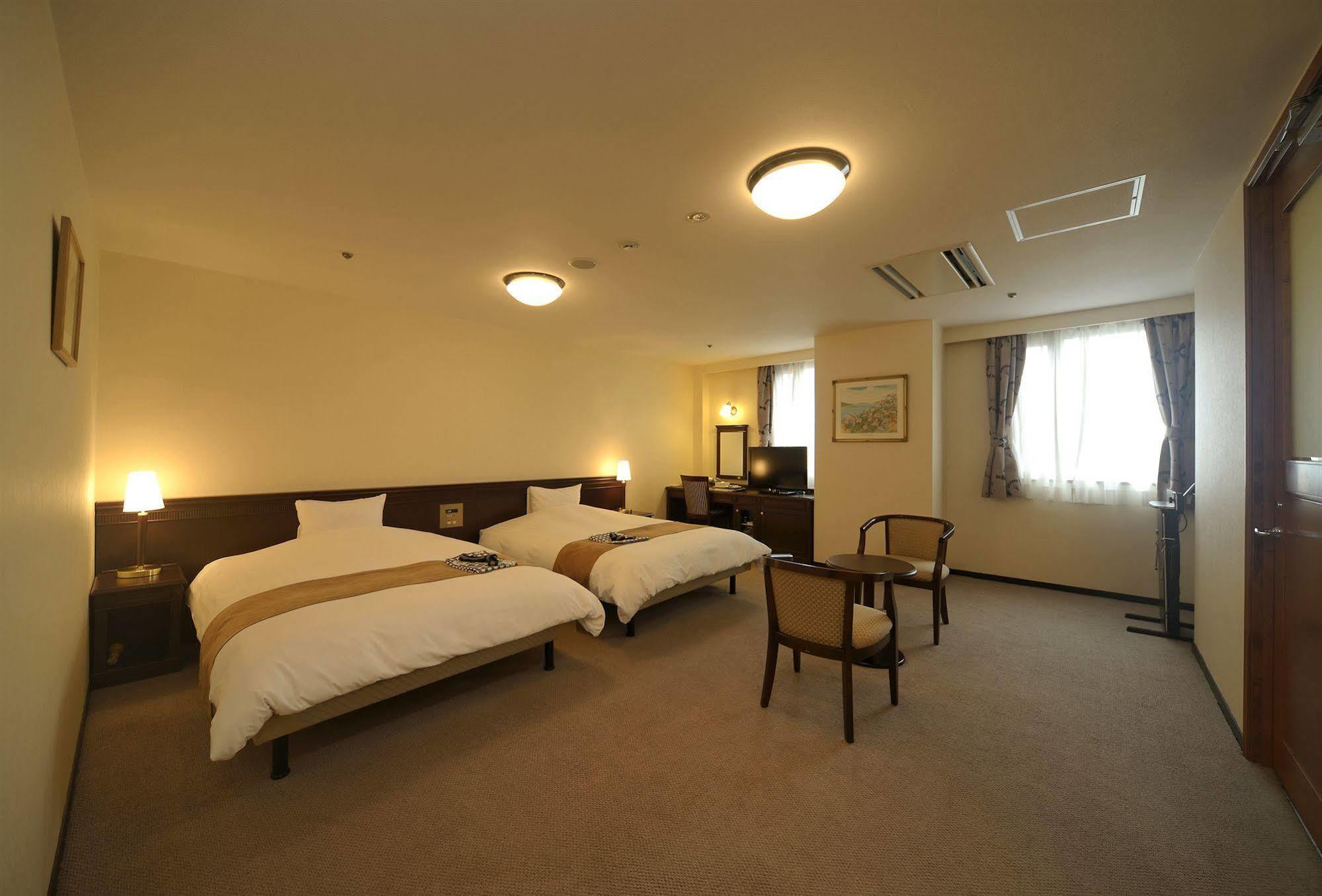 Amami Sunplaza Hotel Екстер'єр фото