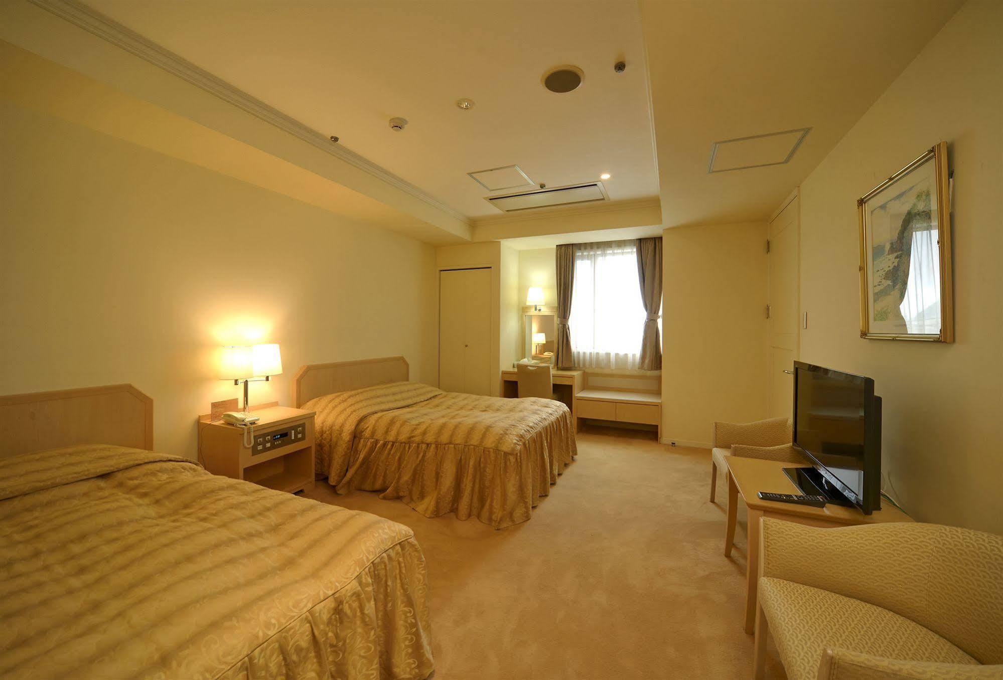 Amami Sunplaza Hotel Екстер'єр фото